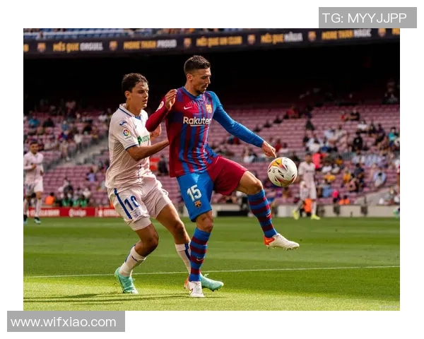 巴萨与尤文赛前发布会精彩回顾球员状态与战术分析引关注