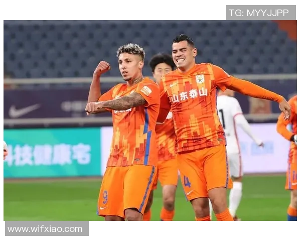 泰山队重回争冠队伍,媒体人猜测下赛季三大争冠抢手,泰山队强势兴起 泰山队重回争冠队伍,媒体人猜测下赛季三大争冠抢手,泰山队强势兴起